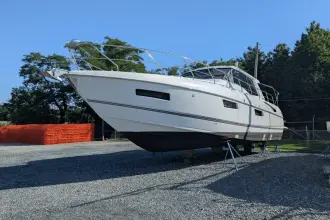 Thumbnail von Cruisers Yachts 48 Cantius