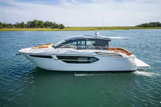 Thumbnail von Cruisers Yachts 42 Cantius