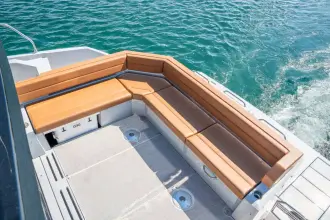 Thumbnail von Cruisers Yachts 42 Cantius
