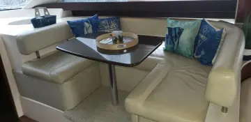 Thumbnail von Meridian 441 Sedan