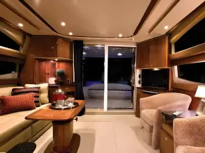 Thumbnail von Meridian 441 Sedan