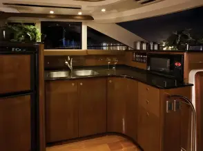 Thumbnail von Meridian 441 Sedan