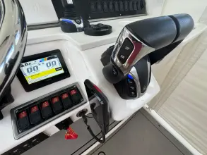 Thumbnail von Everglades 435 CC