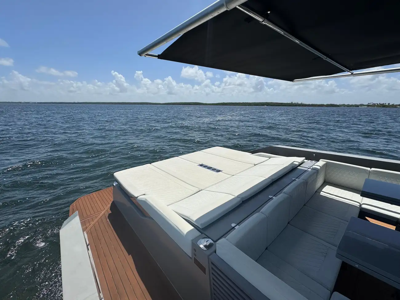 Thumbnail von De Antonio Yachts D42