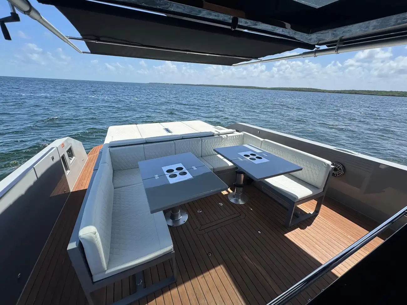 Thumbnail von De Antonio Yachts D42