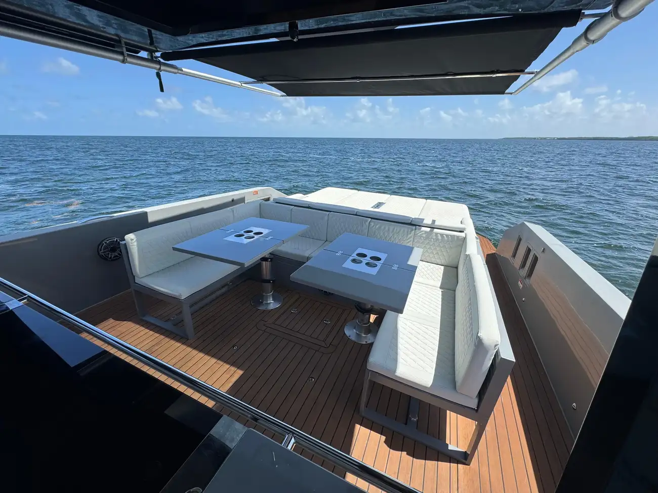 Thumbnail von De Antonio Yachts D42