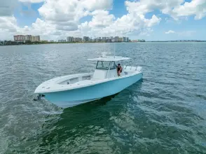 Thumbnail von Yellowfin 39 Offshore