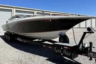 Thumbnail von Fountain 38 Lightning