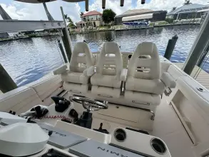 Thumbnail von Grady White Canyon 336