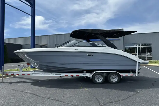 Sea Ray SLX 260 