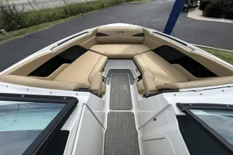 Thumbnail von Sea Ray SLX 260