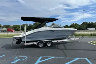 Thumbnail von Sea Ray SLX 260