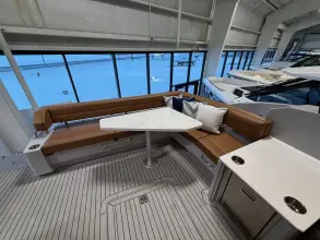 Thumbnail von Cruisers Yachts 46 Cantius