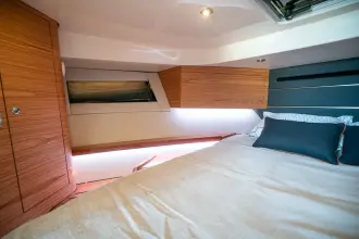 Thumbnail von Boston Whaler 405 Conquest