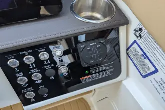 Thumbnail von Sea Ray 320 Sundancer Außenborder