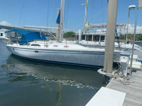 Catalina 42 MKII Set Free