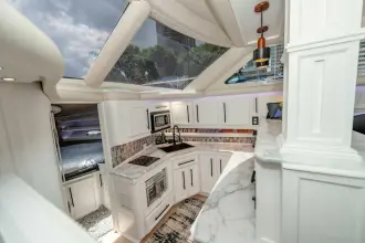 Thumbnail von Cruisers Yachts 3850 Aft Cabin Bada Bing