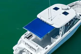 Thumbnail von Boston Whaler 320 Vantage