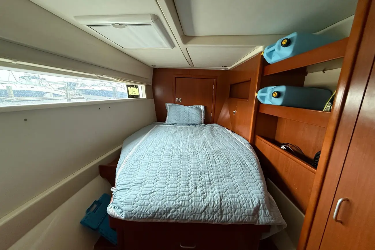 Thumbnail von Leopard 48 White Wings