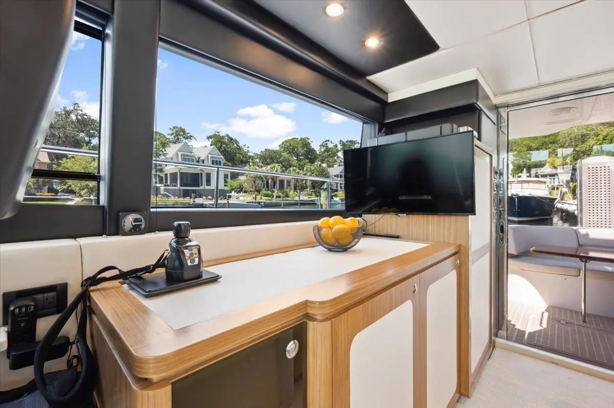 Thumbnail von Azimut 43