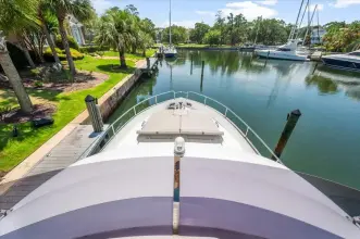 Thumbnail von Azimut 43