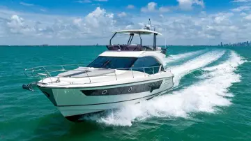 Thumbnail von Beneteau Monte Carlo 52