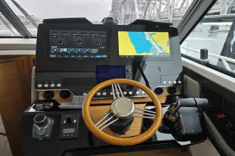 Thumbnail von Tiara Yachts 48LE