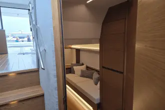 Thumbnail von Tiara Yachts 48LE