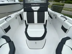 Thumbnail von Tidewater Boats 256 CC