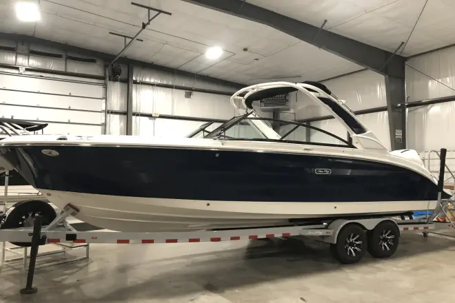 Sea Ray SDX 270 Fuoribordo