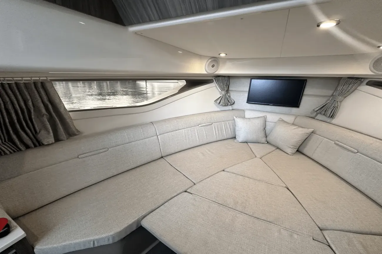 Thumbnail von Sea Ray 320 Sundancer