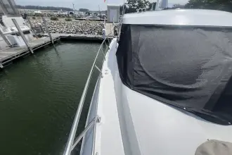 Thumbnail von Cruisers Yachts 45 Cantius