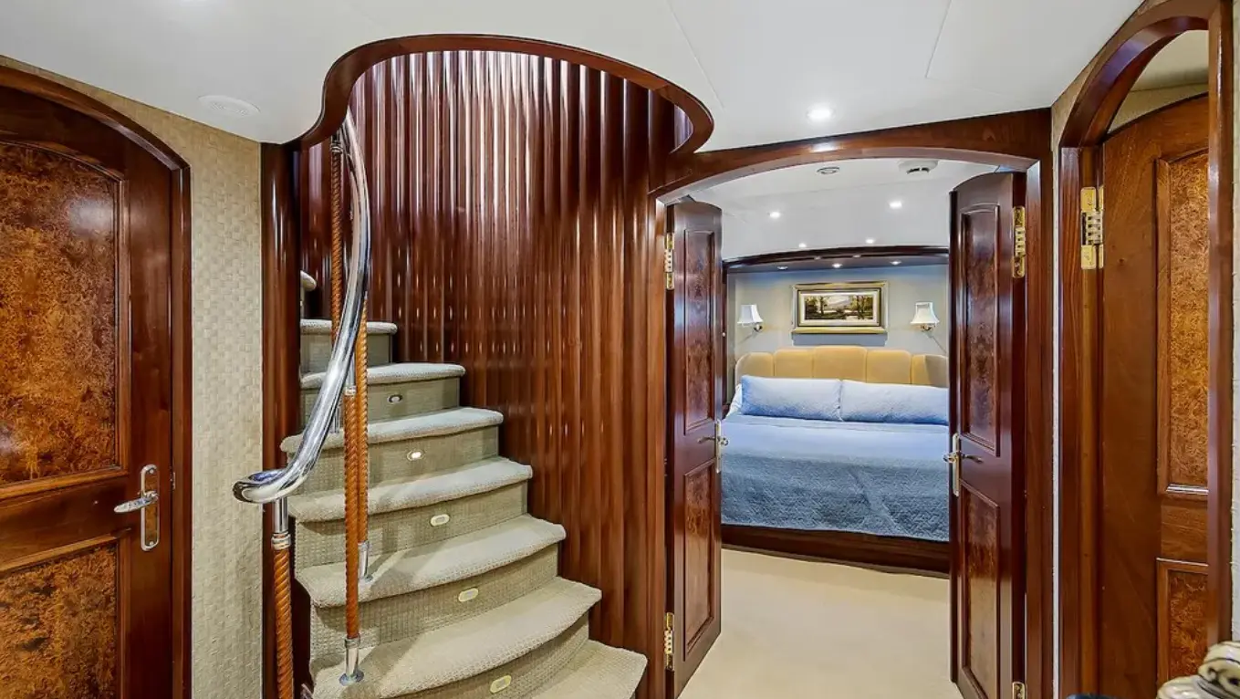 Thumbnail von Crescent 120