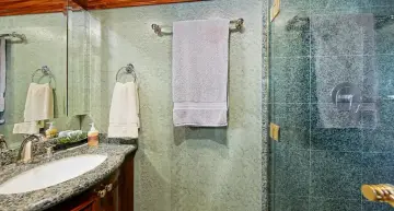 Thumbnail von Crescent 120