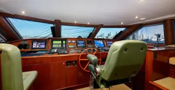 Thumbnail von Crescent 120