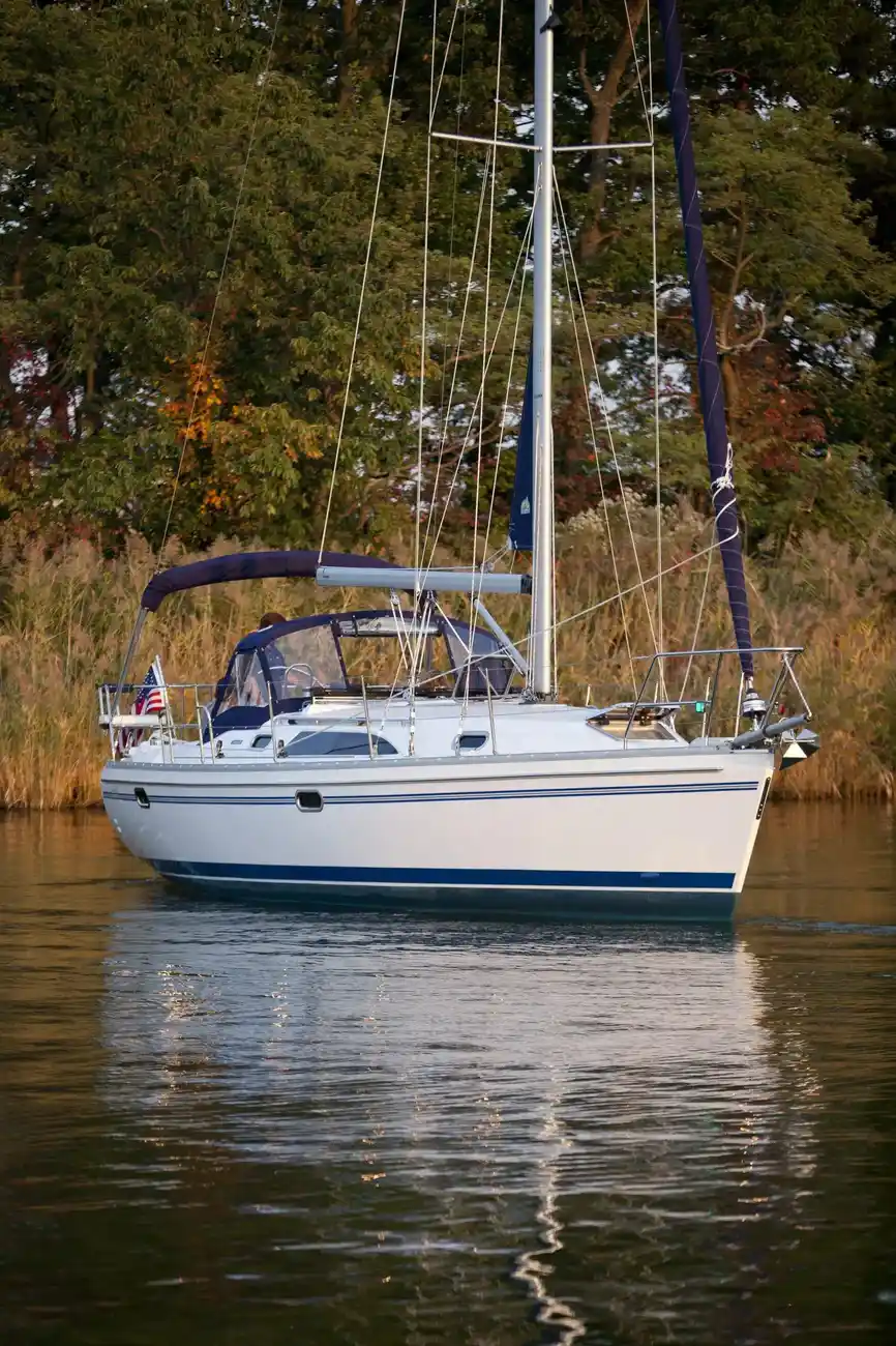 Thumbnail von Catalina 355