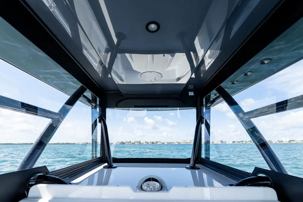 Thumbnail von Invincible 33 Catamaran