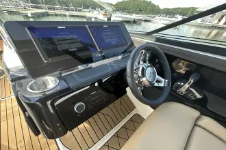 Thumbnail von Sea Ray SLX 280