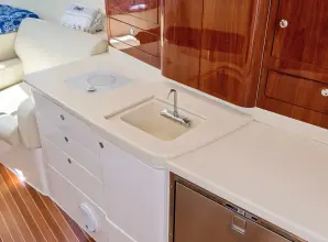 Thumbnail von Intrepid 430 Sport Yacht Lil' Sumpin II