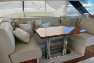 Thumbnail von Riviera 6000 Sport Yacht