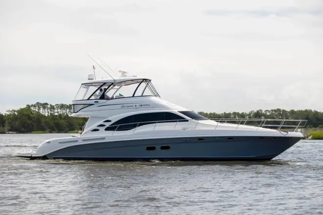 Sea Ray 580 Sedan Bridge
