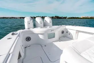 Thumbnail von Yellowfin 36 Offshore