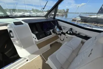 Thumbnail von Sea Ray 320 Sundancer Coupe