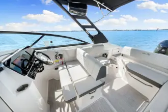 Thumbnail von Sea Ray SDX 250 fuera de borda