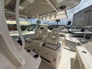 Thumbnail von Grady White Canyon 336