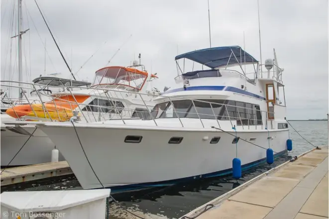 Lien Hwa 47 Elegant MKII Motoryacht OCEANIA