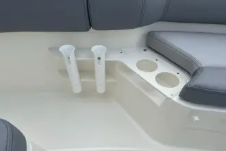 Thumbnail von Boston Whaler 230 Outrage