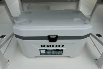 Thumbnail von Boston Whaler 230 Outrage