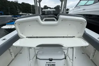 Thumbnail von Boston Whaler 230 Outrage