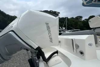 Thumbnail von Boston Whaler 230 Outrage